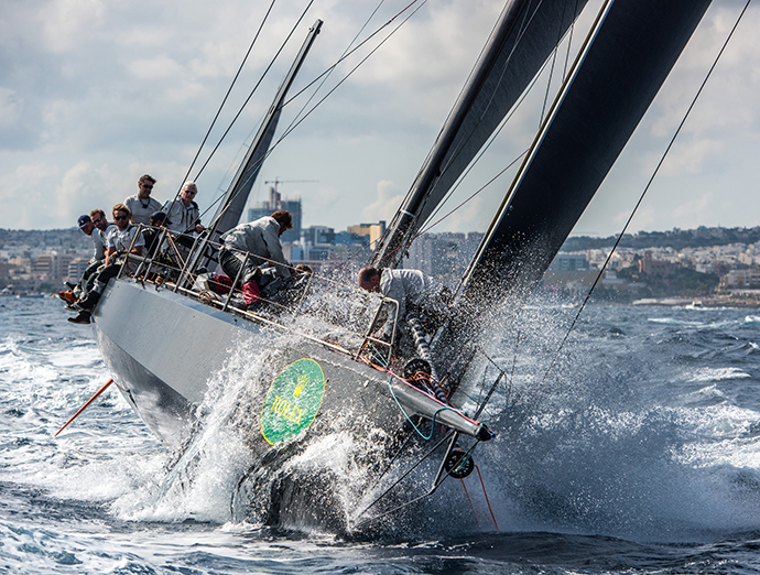 В 38-ой регате Rolex Middle Sea Race приняли участие 140 яхт 